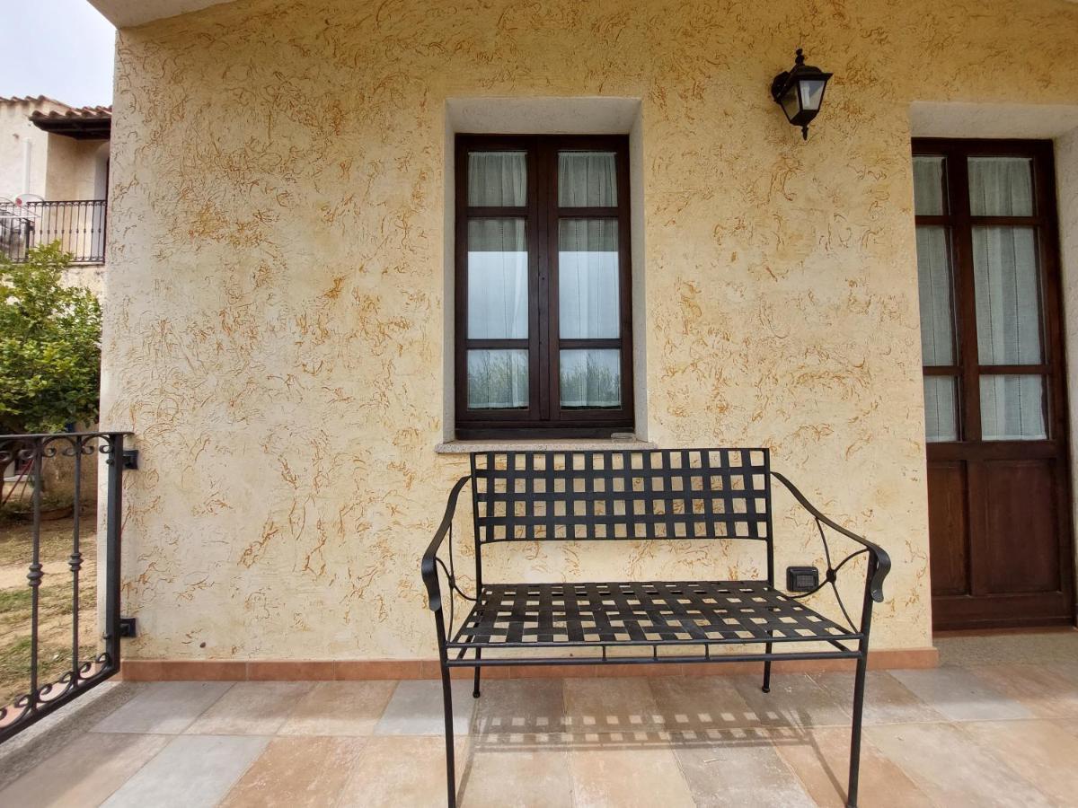Hotel La Corte Rosada Villasimius Exterior photo
